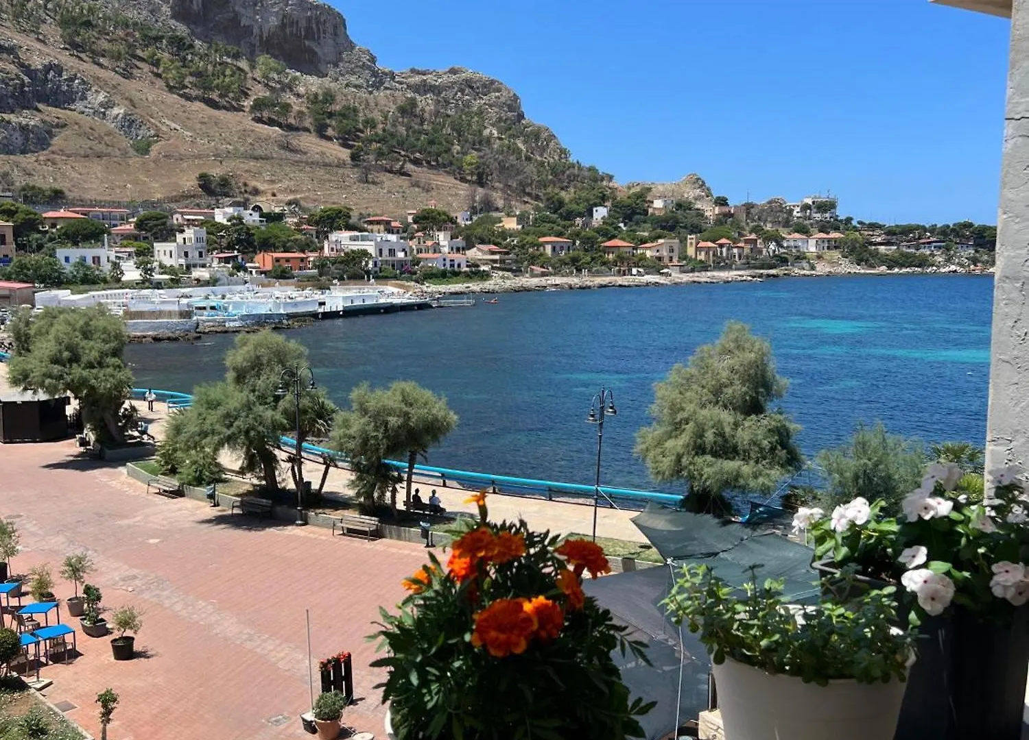 La Piazzetta A Mare Holiday House location