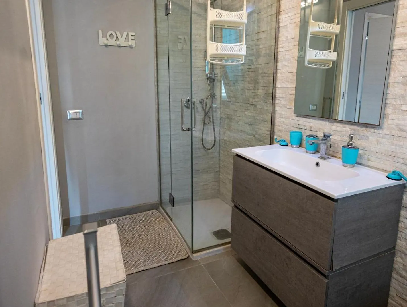 Guest house La Piazzetta A Mare Holiday House Sferracavallo